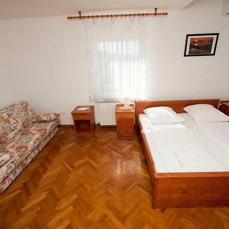 Vila Marina Casa de hóspedes Slatine